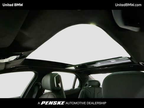 New 2026 BMW 740i w/ Premium Package RWD image 12