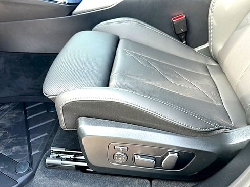 New 2026 BMW X3 xDrive30i AWD/4WD image 12