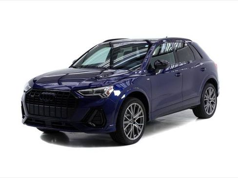 Certified 2025 Audi Q3 2.0T Premium Plus w/ Premium Plus Package AWD/4WD image 1