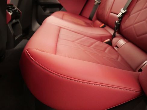 Used 2025 BMW 530i 530i image 16