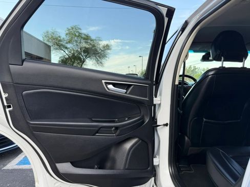 Used 2019 Ford Edge SEL w/ Equipment Group 201A FWD image 35