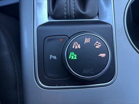 Certified 2020 Chevrolet Blazer LT w/ Sound & Technology Package image 32