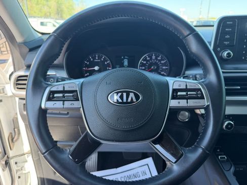 Used 2020 Kia Telluride S AWD/4WD image 15