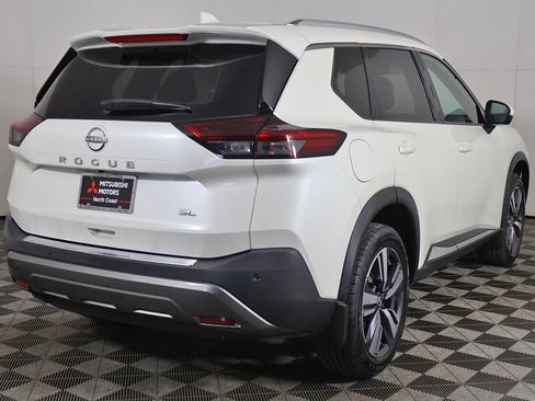 Used 2023 Nissan Rogue SL FWD image 10