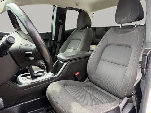 Used 2021 Chevrolet Colorado LT w/ Fleet Safety Package RWD image 23