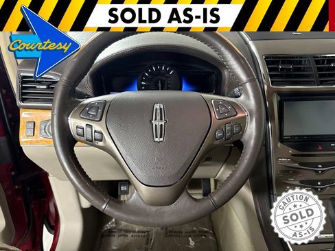 Used 2013 Lincoln MKX AWD image 23