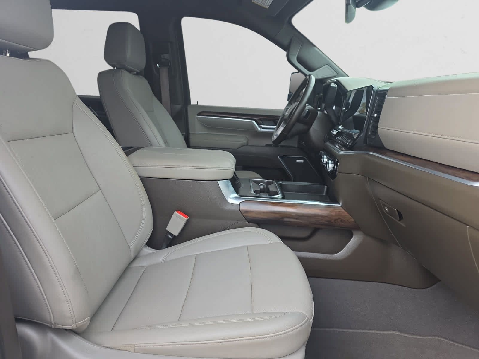 Used 2025 GMC Sierra 2500 SLT w/ SLT Convenience Package AWD/4WD image 15