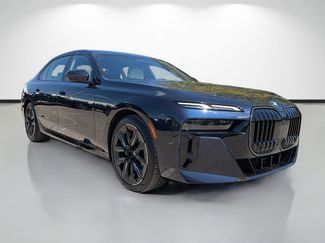 New 2026 BMW 760i xDrive video 1