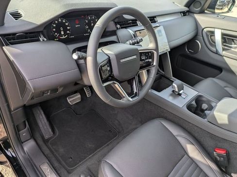 New 2026 Land Rover Discovery Sport Landmark image 7