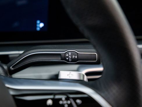 New 2025 Mercedes-Benz GLS 450 4MATIC image 24