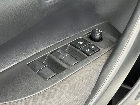 Used 2024 Toyota Corolla LE AWD/4WD image 19