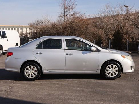 Used 2009 Toyota Corolla LE image 5