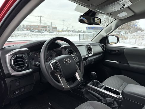 Used 2023 Toyota Tacoma SR5 image 8