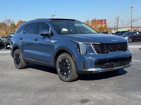 New 2026 Kia Sorento S w/ S Panoramic Sunroof Package image 1