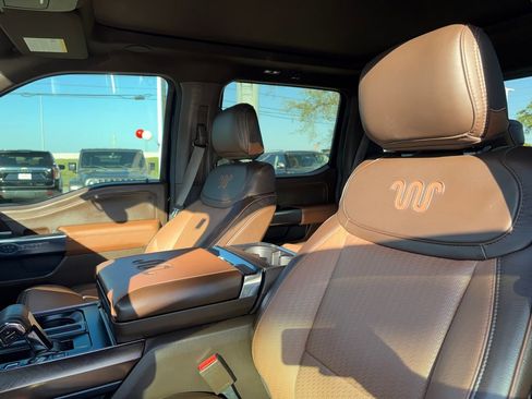 Used 2025 Ford F150 King Ranch w/ FX4 Off-Road Package image 10