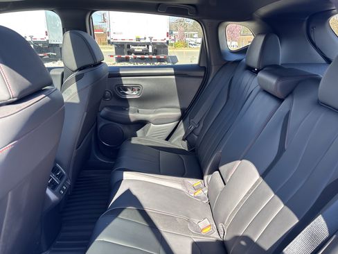 Used 2025 Acura ADX A-Spec image 31