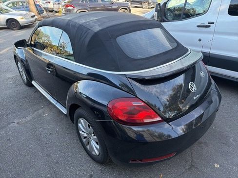 Used 2018 Volkswagen Beetle 2.0T S image 13