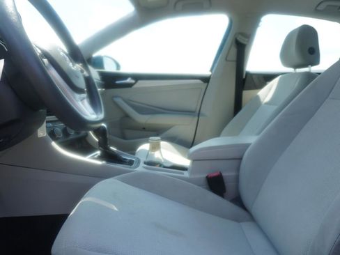 Used 2019 Volkswagen Jetta S w/ Driver Assistance Package FWD image 10