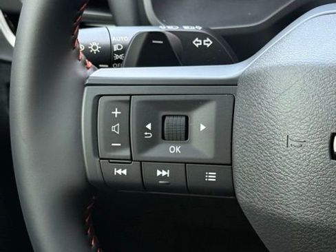 New 2026 Nissan Rogue SV AWD/4WD image 12