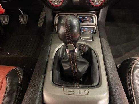 Used 2010 Chevrolet Camaro SS w/ RS Package image 12