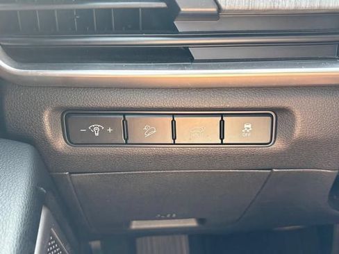 Used 2024 Kia Telluride EX w/ EX Captain's Chair Package AWD/4WD image 31