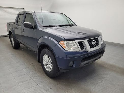 Used 2018 Nissan Frontier SV image 13