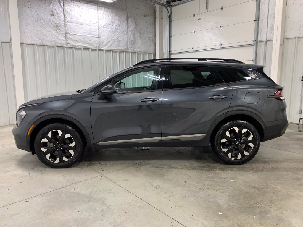 Used 2023 Kia Sportage X-Line w/ X-Line Premium Package AWD/4WD image 4