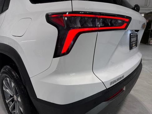 New 2026 Chevrolet Equinox LT w/ Safety and Technology Package FWD image 56