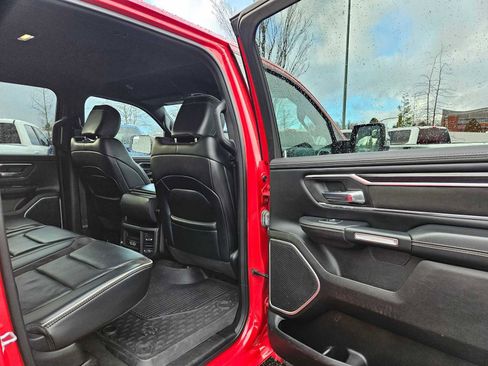 Used 2023 RAM 1500 Laramie image 13