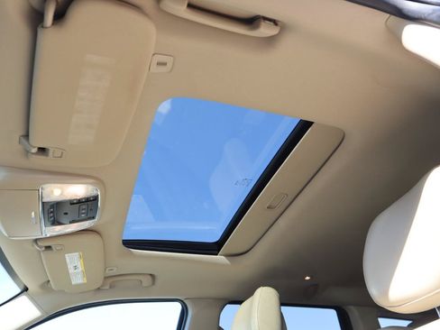 Used 2020 Jeep Grand Cherokee Limited AWD/4WD image 20