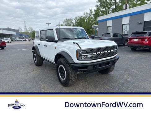 New 2025 Ford Bronco Badlands AWD/4WD image 1