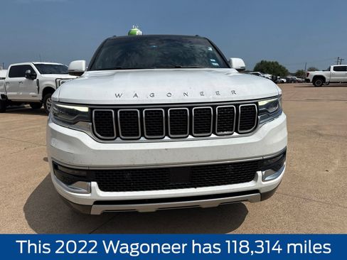 Used 2022 Jeep Wagoneer Series II AWD/4WD image 2