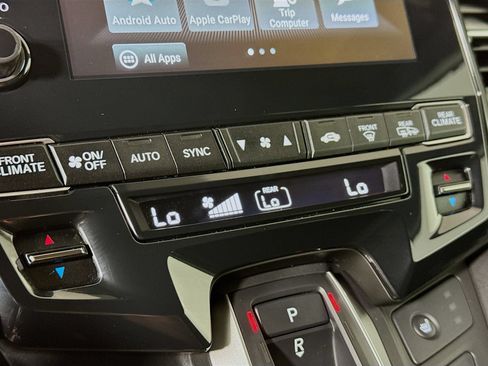 Used 2023 Honda Odyssey EX-L image 17