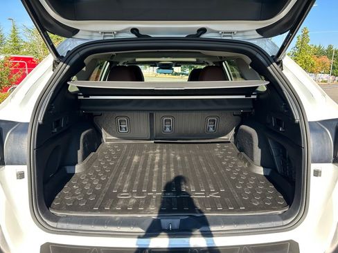 Used 2025 Subaru Outback Touring XT w/ Popular Package #2 image 24