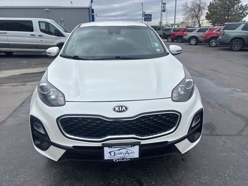Used 2022 Kia Sportage LX w/ LX AWD Value Edition Package image 3