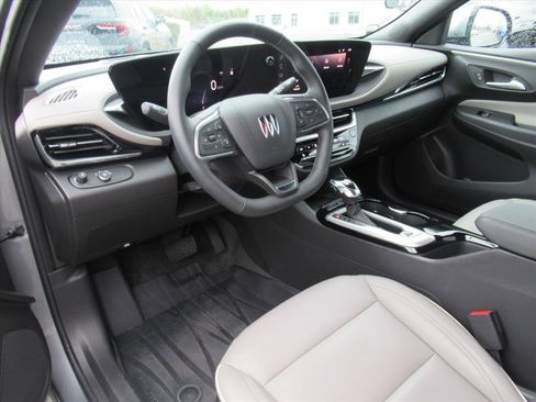 Used 2024 Buick Envista Avenir image 14