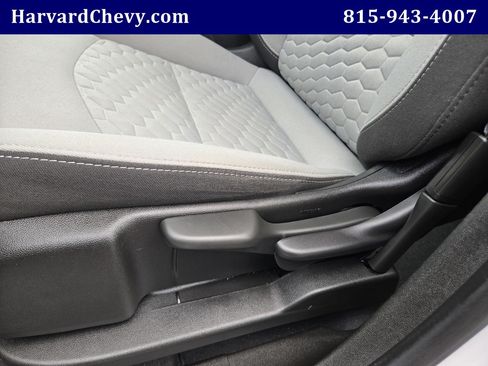 Used 2021 Chevrolet Equinox LS AWD/4WD image 25