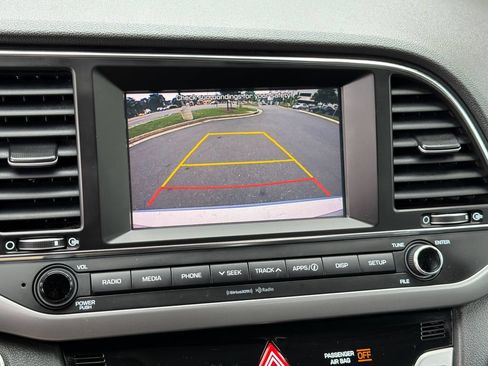 Used 2017 Hyundai Elantra Value Edition FWD image 29