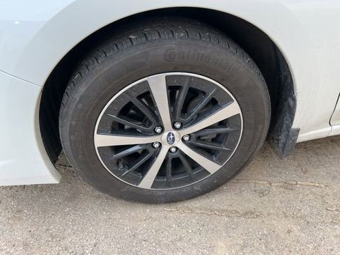 Used 2023 Subaru Impreza Premium image 9