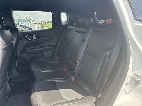 Used 2022 Jeep Compass High Altitude AWD/4WD image 19