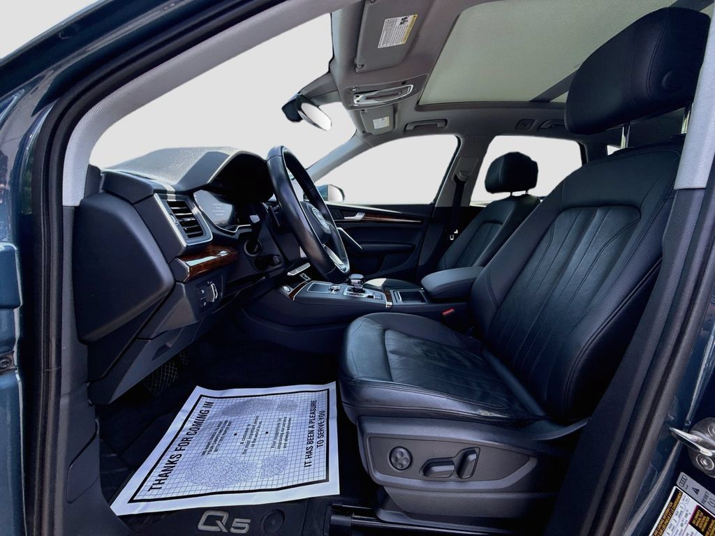 Used 2018 Audi Q5 2.0T Premium AWD/4WD image 24