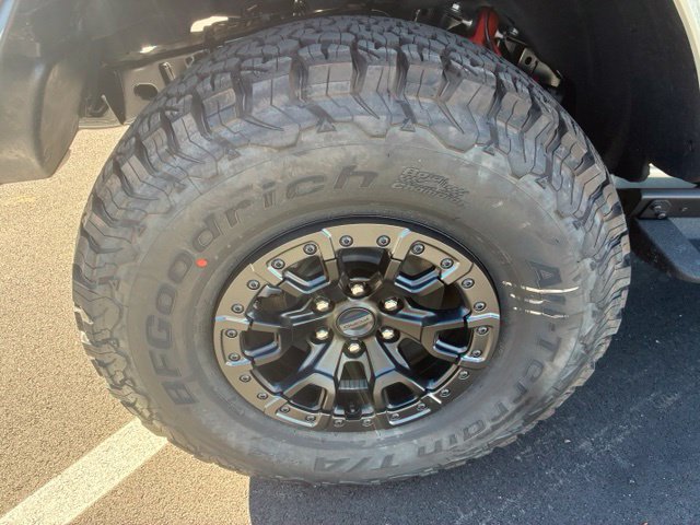 New 2026 Ford Bronco Raptor w/ Interior Carbon Fiber Pack AWD/4WD image 17