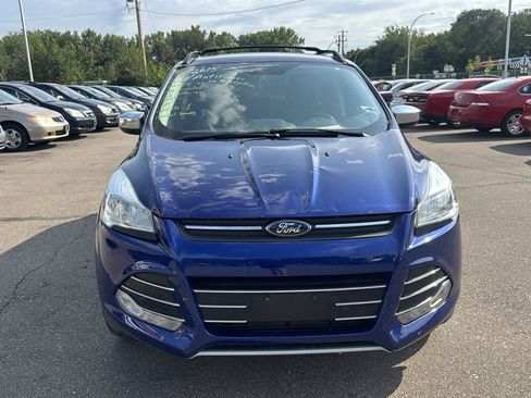 Used 2016 Ford Escape SE w/ SE Chrome Package AWD/4WD image 2