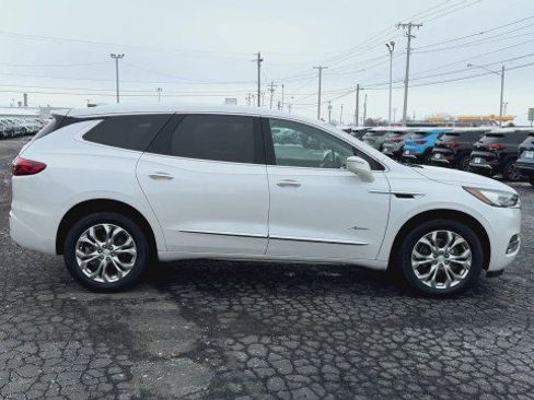 Used 2020 Buick Enclave Avenir w/ LPO, Floor Liner Package image 9