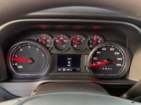 Used 2024 GMC Sierra 2500 Pro w/ 1SA Pro Safety Plus Package image 18