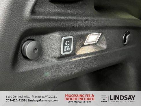 New 2025 Jeep Grand Cherokee L Limited w/ Trailer Tow Package AWD/4WD image 9
