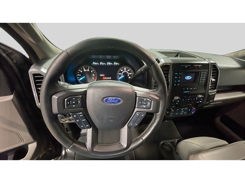 Used 2018 Ford F150 XLT w/ Equipment Group 301A Mid AWD/4WD image 9
