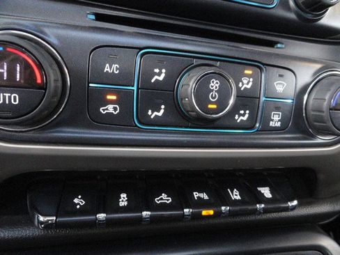 Used 2019 GMC Sierra 3500 Denali w/ Duramax Plus Package image 22