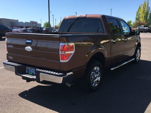 Used 2011 Ford F150 XLT w/ XLT Chrome Pkg RWD image 7