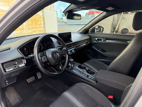 Used 2024 Honda Civic Sport image 9